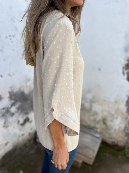SVENDITA TOTALE🔥 Camicia casual con scollo rotondo e polsini grandi ricamati